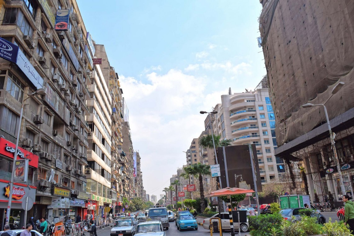 Mısır iki Türk vatandaşını sınır dışı etti