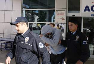 Fuhuş operasyonunda 28 gözaltı
