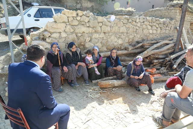 Halkapınar'da evin çatısı çöktü