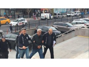 Korkunç cinayette baba ve oğul tutuklandı