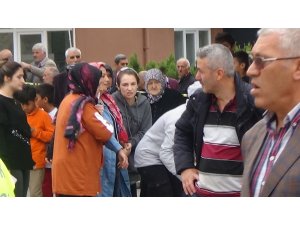 Beton mikserinin altında can verdi