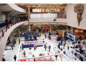 "22. Tiran Kitap Fuarı" başladı