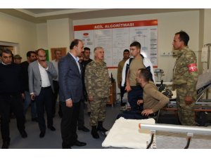 Kara Kuvvetleri Komutanı Dündar patlamada yaralanan askerleri ziyaret etti