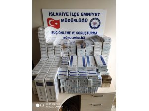 İslahiye’de bir araç dolusu kaçak sigara ele geçirildi