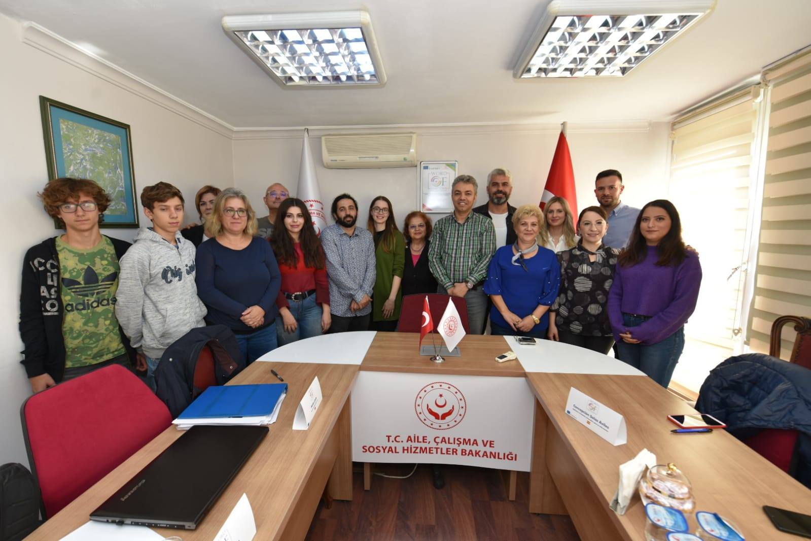 NEÜ’den Duyguların Dünyası Projesi