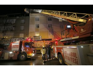 İstanbul'da ev yangını