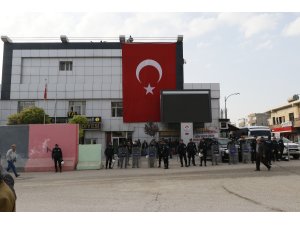 Suruç Belediye Başkanı Hatice Çevik terör soruşturmasında gözaltına alındı