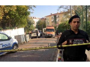 Bakırköy'de 3 kişinin evde ölü bulunması