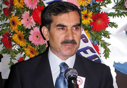 Özer, görevinden alındı