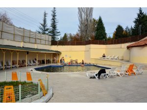 Kütahya'nın termal tesislerine "ara tatil" ilgisi