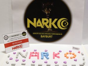 Bayburt’ta uyuşturucu operasyonunda 3 kişi tutuklandı