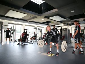 Beşiktaş'ta Konyaspor mesaisi: Salonda çalıştılar