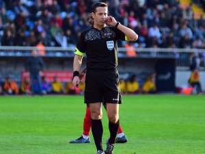 UEFA’dan Halis Özkahya’ya görev