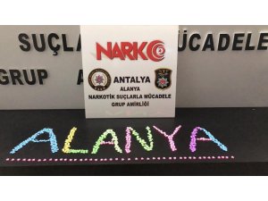 Alanya’da 504 adet uyuşturucu hap ele geçirildi