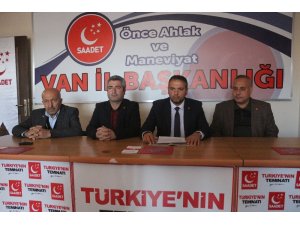 Başkan İlhan’dan gündem toplantısı