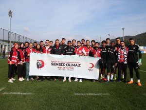 Beşiktaş 6 eksikle çalıştı