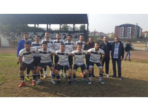 Ülküspor devreyi lider kapattı