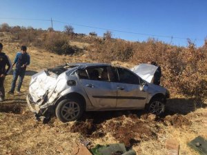 Siirt’te otomobil şarampole uçtu: 1 yaralı