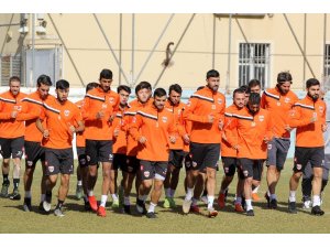 Adanaspor’da Giresunspor maçı hazırlıkları sürüyor