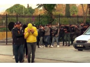 Ucuz tatil vaadiyle 2 milyon liralık acente vurgununa şafak baskını