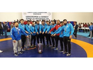 Erzurum Büyükşehir Güreş’te Türkiye 3’üncüsü oldu