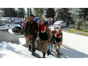 Kablo hırsızlığına 3 tutuklama