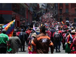 Bolivya'da geçiş hükümeti karşıtı gösteri