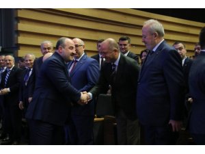 Bakan Varank: “Ar-Ge kampüslerimiz, tersine beyin göçünün merkezi olsun”