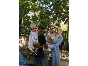 Sakarya'daki yangında ölen iki kardeş defnedildi