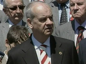 'Başbuğ eleştiri sınırlarını aştı'