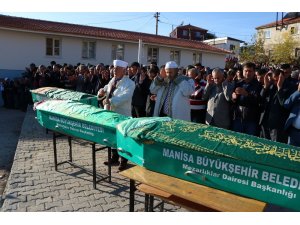 Soba faciasında hayatını kaybeden 3 kişi toprağa verildi