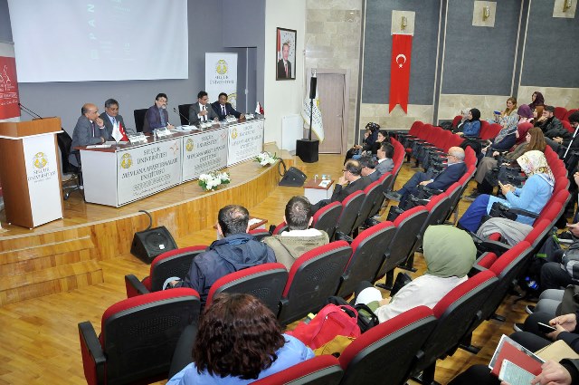 “Mevlana Öğretileri ve Şiirleri” Paneli yapıldı