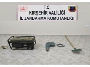 İzinsiz kazı yapan 6 kişi suçüstü yakalandı