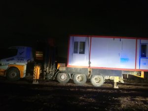 Konteyner ev hırsızları suçüstü yakalandı