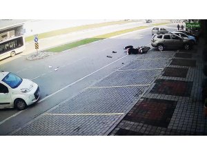 Dehşet veren kaza anı kamerada