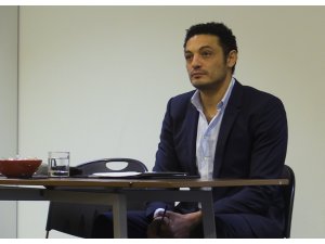 Sisi yönetiminin yolsuzluklarını ifşa eden iş adamı muhalefet cephesi kuruyor