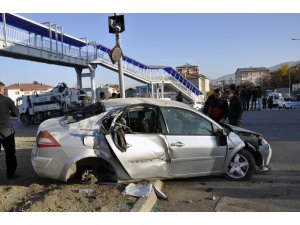 Sivas’ta trafik kazası: 3 yaralı