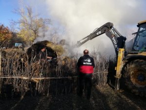 Çatak’ta ot yangını