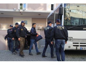 İzmir merkezli FETÖ'nün TSK yapılanmasına yönelik operasyon