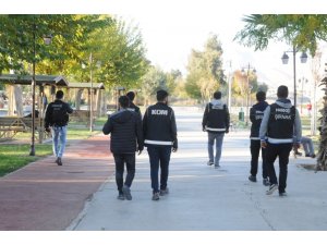 Cizre’de uyuşturucu denetimleri sürüyor