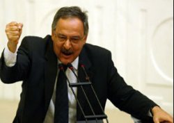 Meclis'te Atatürk tartışmısı