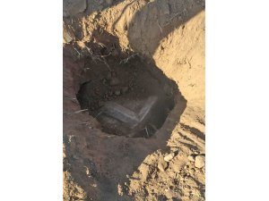 Aydın'da kaçak kazı yapılan alanda lahit kapağı bulundu