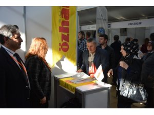 Bu standa başvuranların yüzde 10’u işe alınıyor