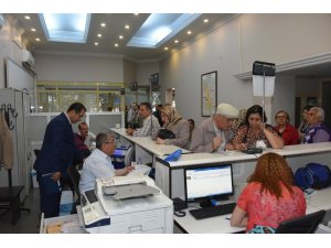 Vatandaş mağdur olmasın diye vezneler hafta sonu da açık