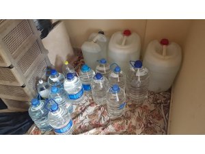 Adana’da 865 litre kaçak içki ele geçirildi