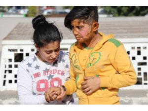 Önce telefonunu gasp etti, sonra üzerine benzin döküp yaktı