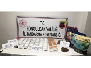 Jandarmadan iş yerlerine baskın