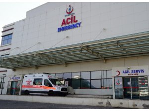 Tartıştığı kocasının cinsel organını kesti