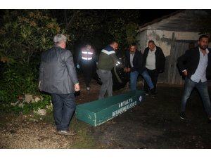 Antalya’da  kadın cinayeti: 1 ölü, 2 yaralı