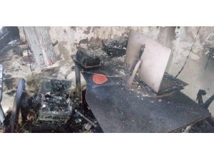 Trabzon’da yerel gazete binasında yangın